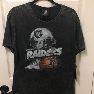 BNWT Raider shirt